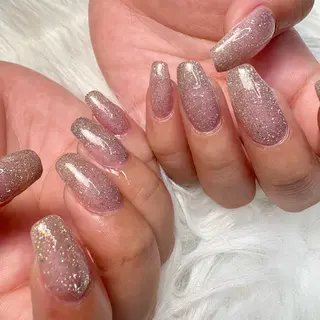 ネイル VIVA NAIL所属・自爪を傷つけない フィルイン3500円のネイルデザイン