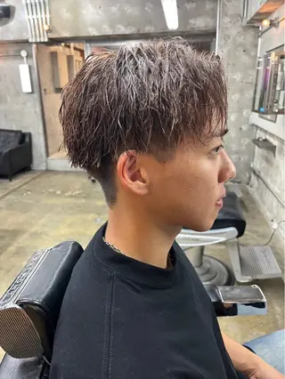 ショート カラー パーマ ヘアアレンジ メンズ 亀井隆汰/メンズ専門 パーマ特化美容師のヘアスタイル