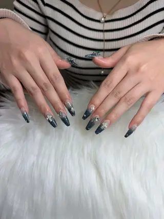 カラー RUBY NAIL& BEAUTY SPAのネイルデザイン