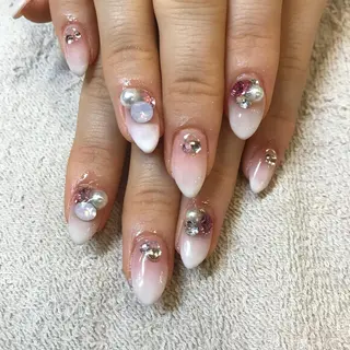 ネイル マルサンカクシカク所属・○△□ 守口市のネイルデザイン