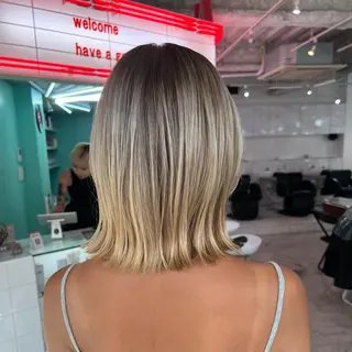 ミディアム 💥ウルフカット デザインあんな💥のヘアスタイル