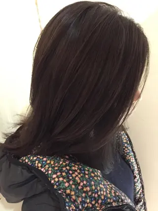 セミロング eyelush color world庄内駅前所属・シールエクステ／豊中 吉田孝司のヘアスタイル