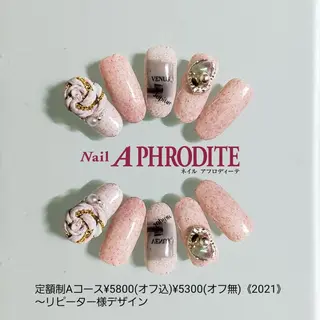 ネイル Nail  Aphroditeのネイルデザイン
