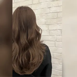 ロング カラー 高橋 奏のヘアスタイル