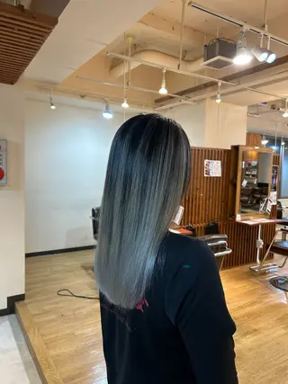 ロング ブリッツレボルト所属・林 佑哉のヘアスタイル