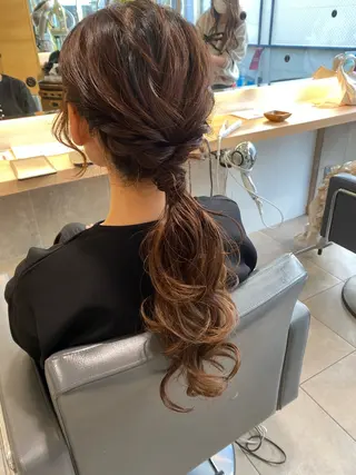 ロング 谷川 あかりのヘアスタイル