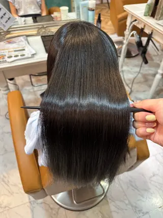 ロング 透明感カラー/縮毛 矯正/あいりのヘアスタイル