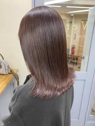 ミディアム カラー ボブカットモデル 🧃Shionのヘアスタイル