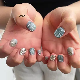 ネイル UrakoNail 《nail》のネイルデザイン