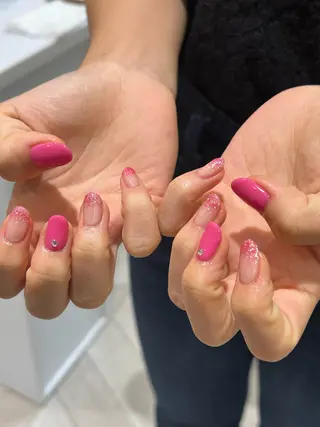 ネイル ꪆৎ平行アーチ ྀི ワカナの眉毛・アイブロウイメージ