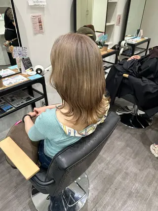 ミディアム カラー 艶髪レイヤー上田 紗也🇰🇷💗のヘアスタイル