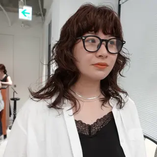 セミロング カラー パーマ ヘアアレンジ 🌐サトウ リョウ🌐のヘアスタイル