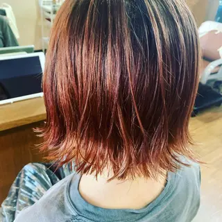 ミディアム カラー coupe ciseauxのヘアスタイル