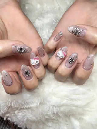 ネイル ベロバ クリスティーナのネイルデザイン