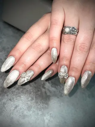 ネイル and.R所属・ネイリスト ウィリのネイルデザイン