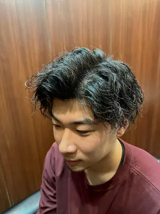 ミディアム カラー パーマ メンズ 栗原 周太郎のヘアスタイル