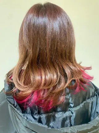 ミディアム カラー 🩵波巻き／ツイスパ HARU💎のヘアスタイル