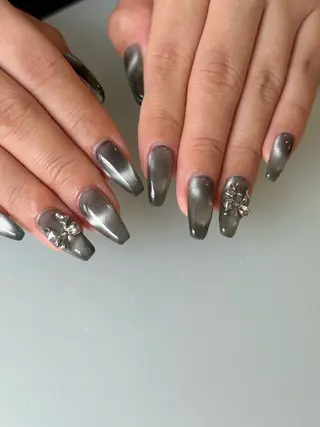 ネイル Lumos nails&eyelashes桜川店所属・Lumos hirocoのネイルデザイン