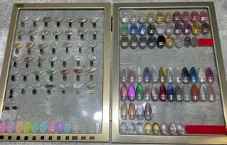 ネイル Home salon Rのネイルデザイン