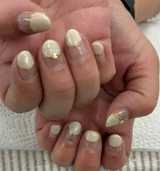 ネイル 宮嶋 邦佳のネイルデザイン