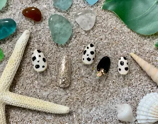 ネイル Nail&Eyelash Amour(アムール)所属・山下 愛のネイルデザイン