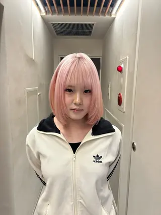 ショート 🐈⬛ブリーチ カラー特化🐈⬛彩のヘアスタイル