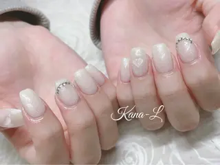 ネイル 芦辺 香奈のネイルデザイン