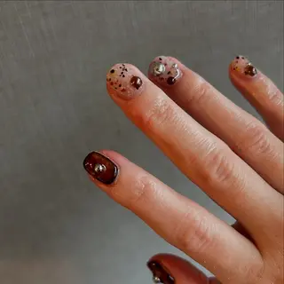 ネイル フリーランス¨̮⃝ ネイリストOKADAのネイルデザイン