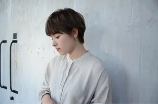 ショート パーソナルカラー 藤本夢のヘアスタイル