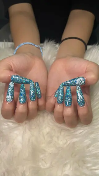 ネイル NAIL FOCUS Lisaのネイルデザイン