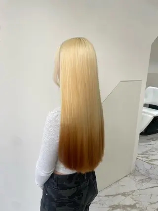 ロング Hiroka / NANAのヘアスタイル