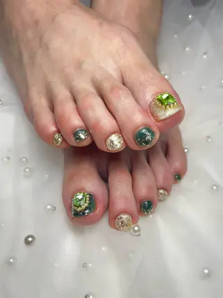 ネイル 米倉理容所属・THE PEAKのネイルデザイン