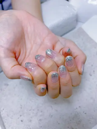 ネイル MAXKELLY MAIのネイルデザイン