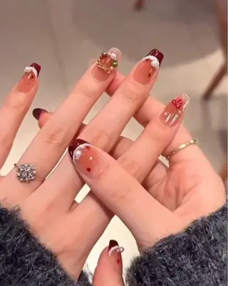 ネイル なな_ CloudyChanのネイルデザイン