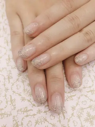 ネイル Piacere所属・Piacere 絵美のネイルデザイン