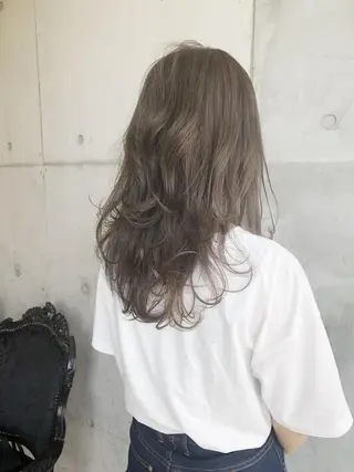 セミロング カラー 吉田 明弘のヘアスタイル