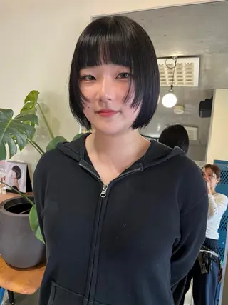 ショート レイヤーカット\ウル フ　chinatsuのヘアスタイル