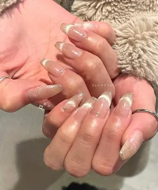 ネイル エミラボーテ 心斎橋店所属・ODA HIMARIのネイルデザイン