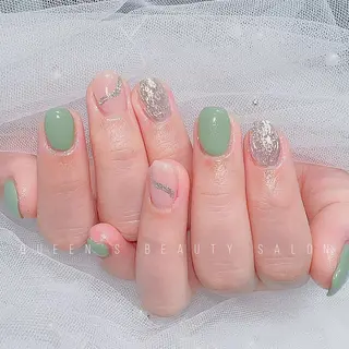 ネイル Queens みなみのネイルデザイン