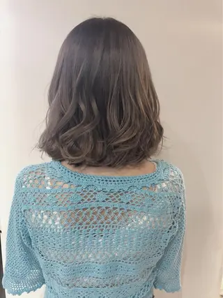 セミロング amber池袋所属・美髪矯正・ブリーチ 矯正🫧秋元ゆたかのヘアスタイル