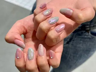 ネイル Rizm secret所属・hitomi ︎✿のネイルデザイン