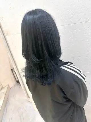 セミロング カラー 安田 柚月のヘアスタイル
