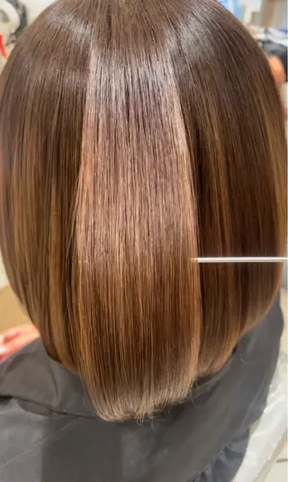 ショート レイヤー×ハイライト 🌷RINA🌷のヘアスタイル