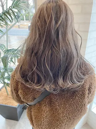 ロング カラー ケアブリーチ /髪質 改善/古橋圭史郎のヘアスタイル