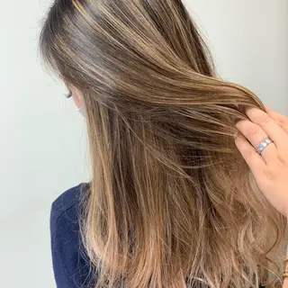 ロング カラー LOPEZ LAB所属・🦁LOPEZLAB /RUNA🌙のヘアスタイル