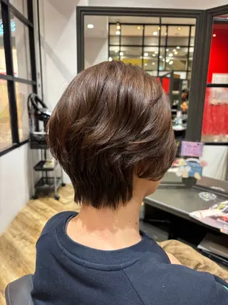ショート パーマ カシータフロルららぽーと愛知東郷所属・服部 未夢のヘアスタイル