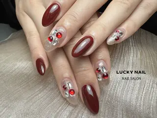 ネイル 宇 田川のネイルデザイン