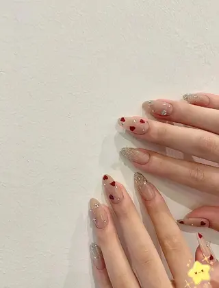 ネイル E·U·B ネイル所属・横浜市中区曙町 E·U·Bネイルのネイルデザイン