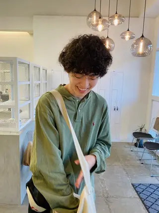 パーマ メンズ サトウ リョウのヘアスタイル