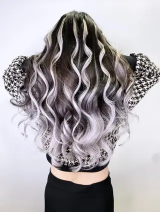 ショート 💎馴染むエクステ ×カラーTOMO💎のヘアスタイル